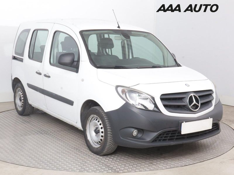 Mercedes-Benz Citan, 112, Tourer/L, 5 míst